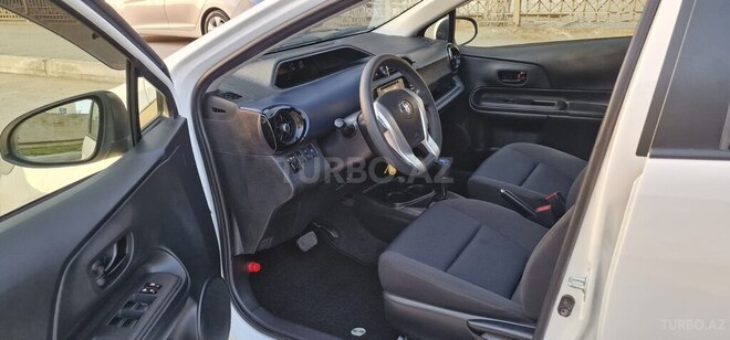 Toyota Aqua 2017, 98,000 km - 1.5 l - Bakı