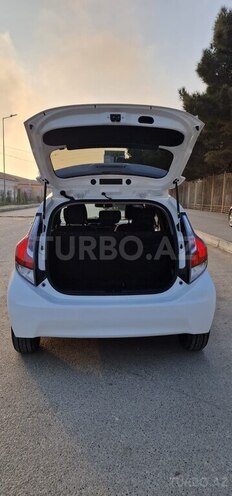 Toyota Aqua 2017, 98,000 km - 1.5 l - Bakı