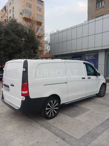Mercedes Vito 114 2017, 169,000 km - 2.2 л - Bakı