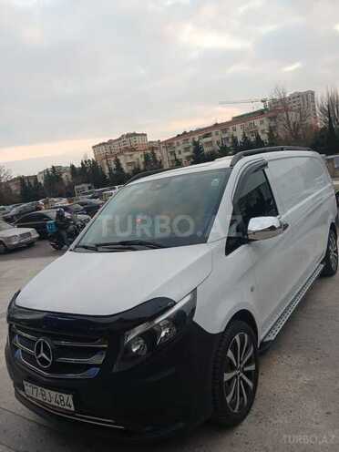 Mercedes Vito 114 2017, 169,000 km - 2.2 л - Bakı