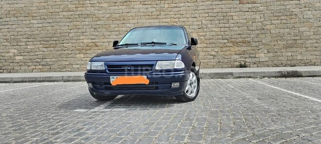 Opel Astra 1997, 310,000 km - 1.6 l - Bakı