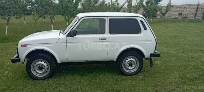 LADA (VAZ) Niva 2006, 222,000 km - 1.7 l - İmişli