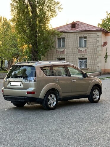 Mitsubishi Outlander 2007, 302,371 km - 2.4 л - İsmayıllı