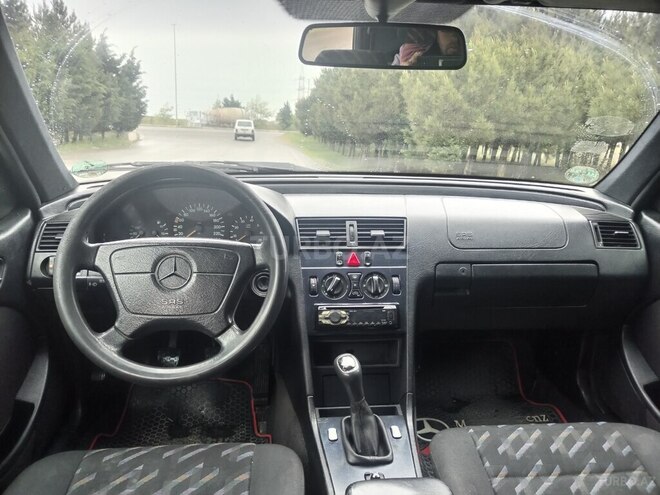 Mercedes C 180 1998, 526,356 km - 1.8 l - Bakı