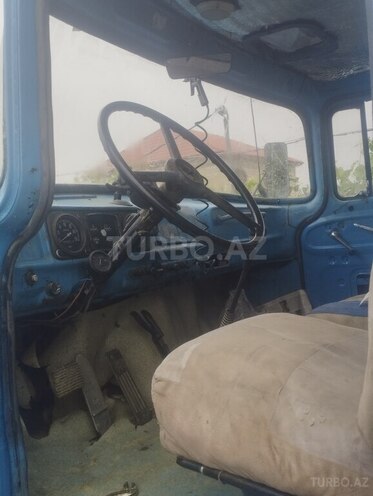 ZIL 130 1963, 7,600 km - 6.0 л - Biləsuvar