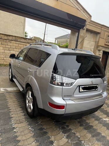 Mitsubishi Outlander 2007, 177,000 km - 3.0 л - Bakı