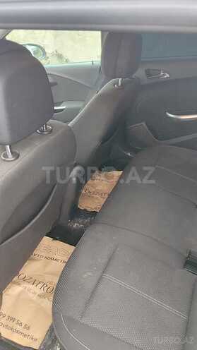 Opel Astra 2011, 255,000 km - 1.4 l - Quba