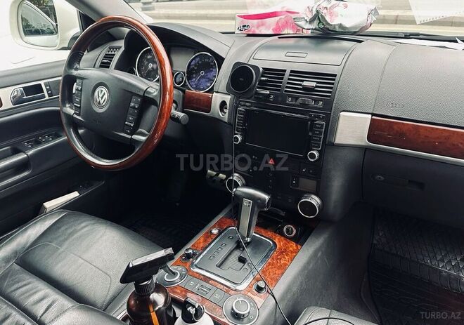 Volkswagen Touareg 2009, 175,000 km - 3.6 l - Bakı