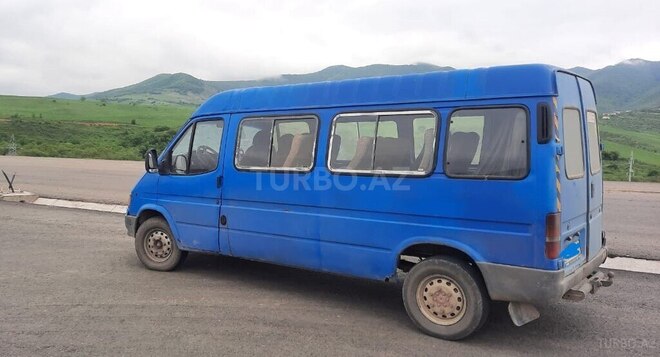 Ford Transit 1999, 250,000 km - 2.5 l - Beyləqan