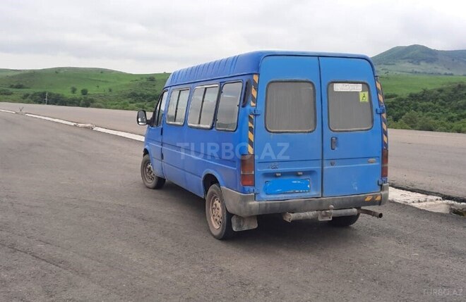 Ford Transit 1999, 250,000 km - 2.5 l - Beyləqan