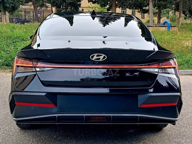 Hyundai Elantra 2024, 16,350 km - 1.6 l - Bakı