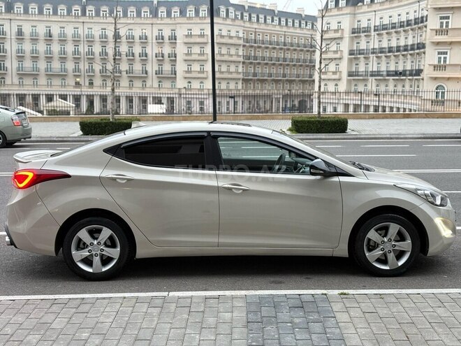 Hyundai Elantra 2011, 270,000 km - 1.8 l - Bakı