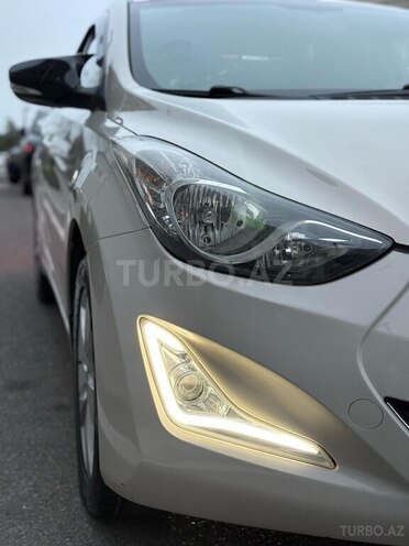 Hyundai Elantra 2011, 270,000 km - 1.8 l - Bakı