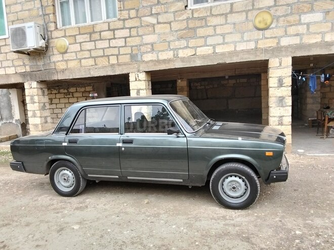 LADA (VAZ) 2107 2010, 77,275 km - 1.6 л - Yevlax