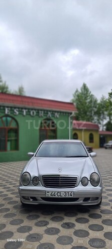 Mercedes E 240 2000, 234,876 km - 2.4 l - Masallı