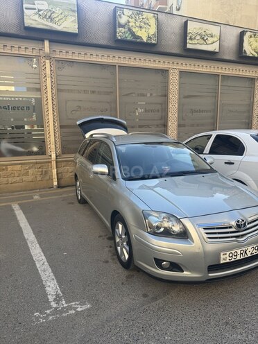 Toyota Avensis 2006, 360,000 km - 2.0 л - Bakı