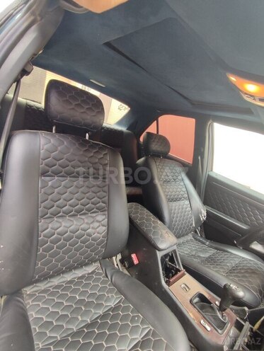 Mercedes C 180 1996, 370,000 km - 1.8 l - Tovuz