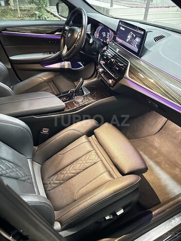 BMW 530 2021, 39,450 km - 2.0 л - Naxçıvan