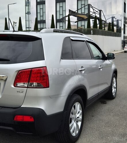 Kia Sorento 2011, 183,000 km - 2.0 l - Ağcabədi