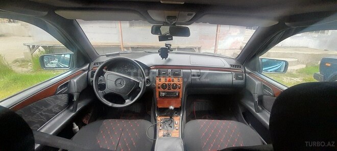 Mercedes E 220 d 1997, 350,400 km - 2.2 l - Lənkəran