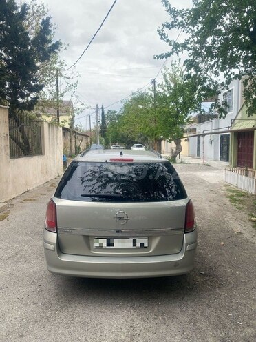 Opel Astra 2005, 239,000 km - 1.4 l - Bakı