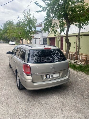 Opel Astra 2005, 239,000 km - 1.4 l - Bakı