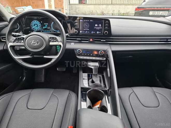Hyundai Elantra 2022, 40,000 km - 2.0 l - Bakı