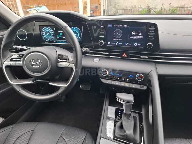 Hyundai Elantra 2022, 40,000 km - 2.0 l - Bakı