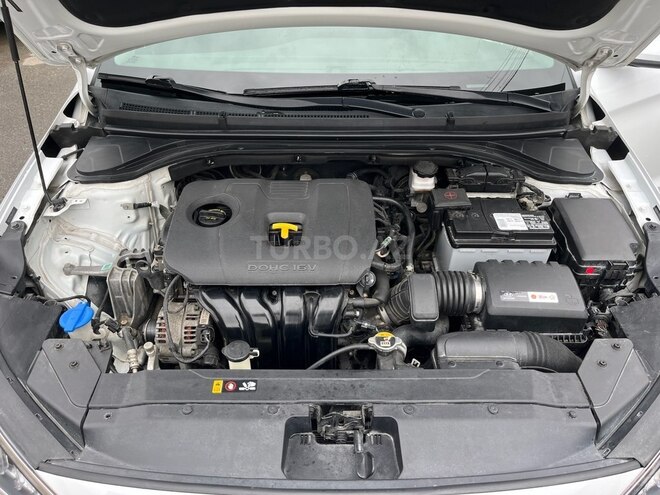 Hyundai Elantra 2018, 165,000 km - 2.0 l - Bakı