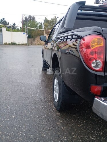 Mitsubishi L200 2012, 271,500 km - 2.5 l - Bakı