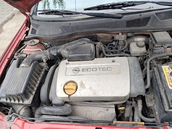 Opel Astra 1999, 125,300 km - 1.6 l - Qazax