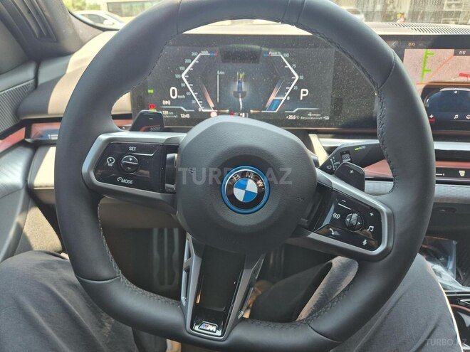 BMW 530e 2024, 9,000 km - 2.0 l - Bakı