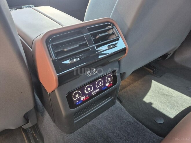 BMW 530e 2024, 9,000 km - 2.0 l - Bakı
