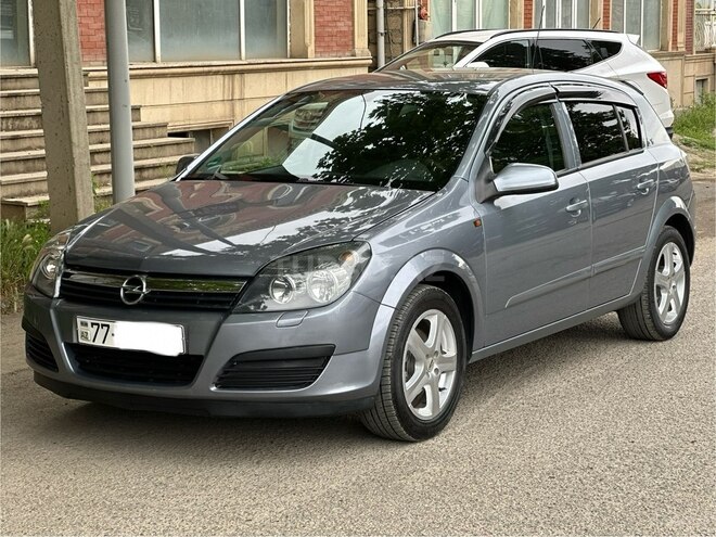 Opel Astra 2005, 250,000 km - 1.4 l - Gəncə