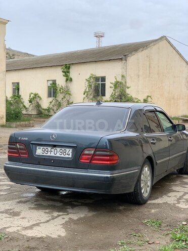Mercedes E 220 d 2000, 467,366 km - 2.2 l - Bakı