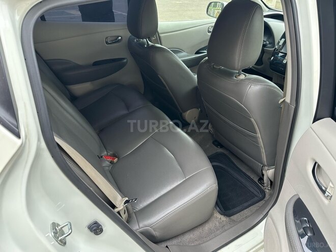 Nissan Leaf 2011, 159,000 km - 1.0 l - Gəncə