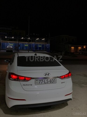 Hyundai Avante 2016, 263,000 km - 1.6 л - Bakı