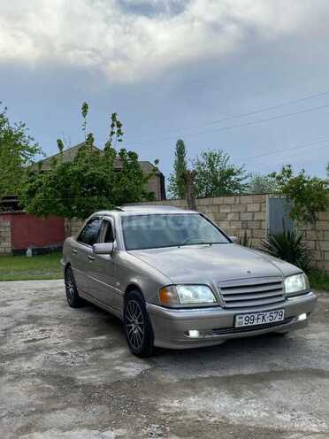 Mercedes C 230 1999, 286,500 km - 2.3 л - İmişli
