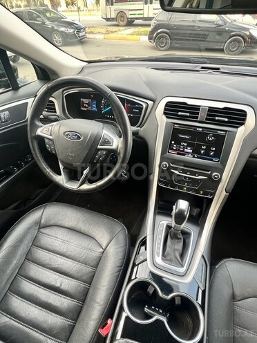 Ford Fusion (North America)-10
