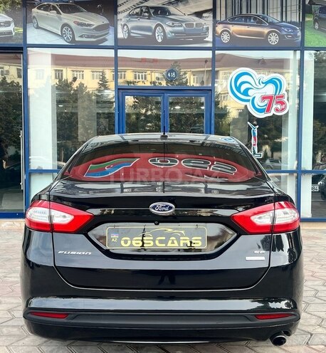 Ford Fusion (North America)-13