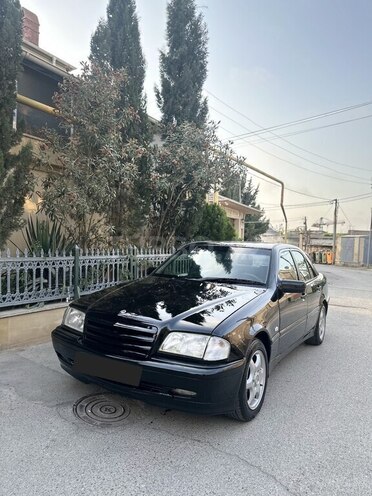 Mercedes C 180 1998, 320,000 km - 1.8 l - Bakı