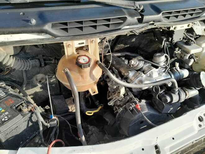 Ford Transit 1999, 200,000 km - 2.4 l - Bakı