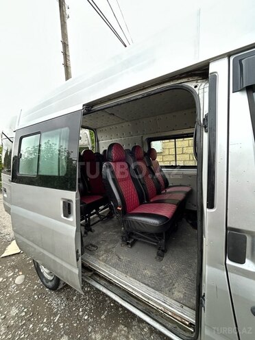 Ford Transit 2001, 500,000 km - 2.0 л - Quba
