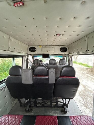 Ford Transit 2001, 500,000 km - 2.0 л - Quba