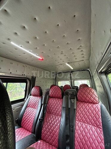 Ford Transit 2001, 500,000 km - 2.0 л - Quba