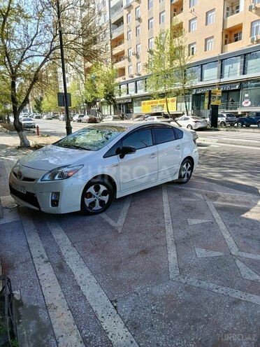 Toyota Prius 2011, 355,000 km - 1.8 l - Bakı