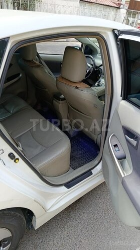 Toyota Prius 2011, 355,000 km - 1.8 l - Bakı