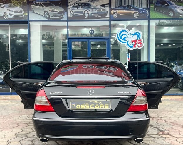 Mercedes E 300 2008, 274,000 km - 3.0 l - Sumqayıt