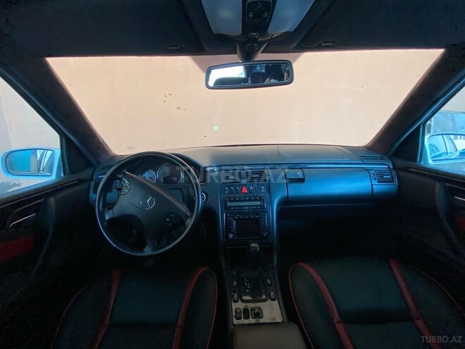 Mercedes E 320 2001, 380,000 km - 3.2 l - Bakı