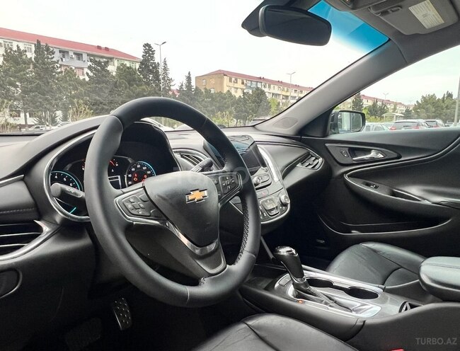Chevrolet Malibu-6